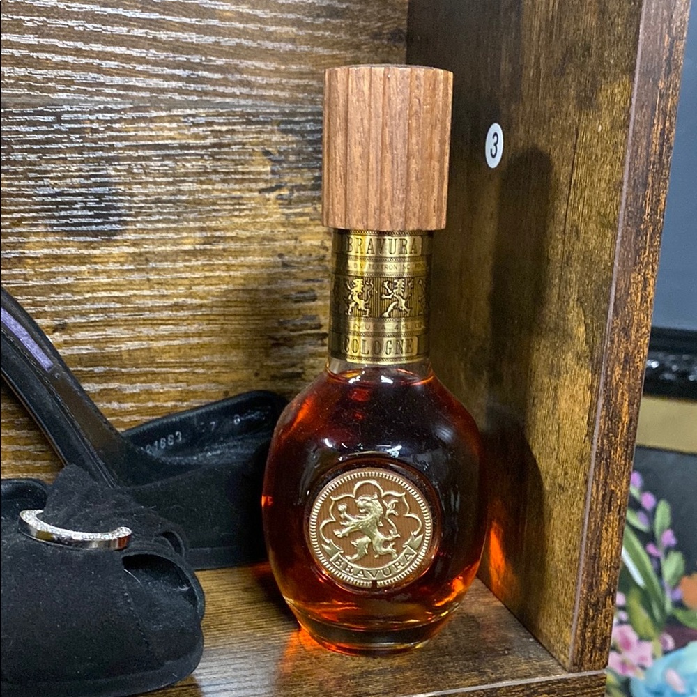 Vintage Bravura cologne